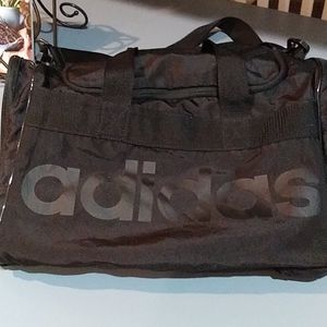 Adidas carry tote